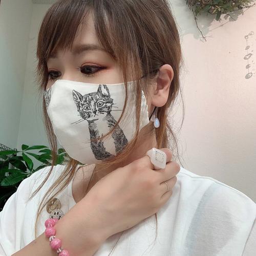 マスク マスクチャーム ゆらゆら かわいい しずく型 レインボームーンストーン 天然石 パワーストーン 花粉予防のマスクに マスクアクセサリー Pac 193 天然石アクセサリーペトラ 通販 Yahoo ショッピング