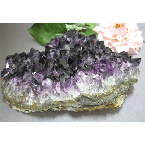 ウルグアイ産　アメジスト　クラスター　紫水晶　原石　天然石　パワーストーン　良質　きれいな紫　浄化用におすすめ  :PGM-160:天然石アクセサリーペトラ - 通販 - Yahoo!ショッピング