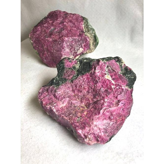 ブラックオパール ルースストーン 6.68 ct PEAR CABOCHON (20 x 13 mm