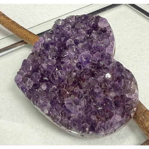 ウルグアイアメジスト クラスター ハート型 原石 ウルグアイ産 アメジスト 天然石 パワーストーン 2月誕生石 紫水晶 きらきら 贈り物 ギフト |  | 03