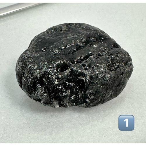 チンターマニストーン 原石 再入荷 人気 魅惑の原石 サフォーダイト