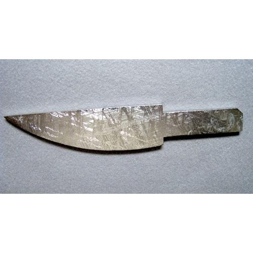 ギベオン隕石 113g エンドカット 高品質 表皮付き 鉄隕石 鑑別書