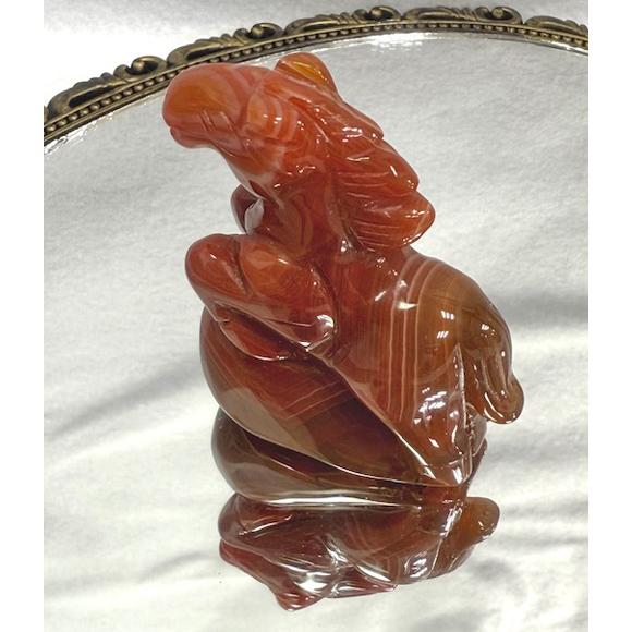 お値下げしました 天然石葡萄置物（アメジスト、赤瑪瑙）の2個 馬 うま 置物 カーネリアン 彫刻 サードオニキス 赤瑪瑙 天然石