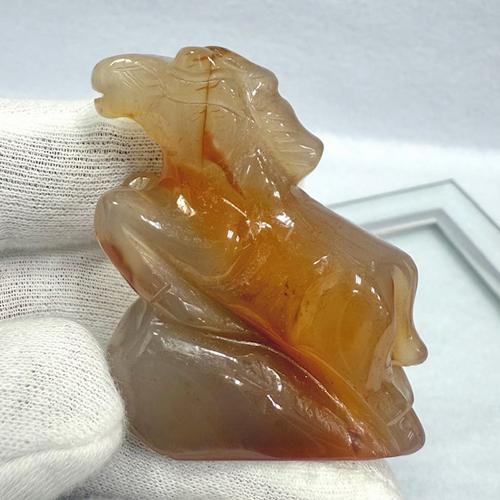 馬 うま 午 置物 カーネリアン ローズクォーツ ホワイトオニキス 彫刻