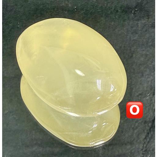 オウロベルデ 握り石 オウロベルデクォーツ グリーンメタモルフォーゼス タンブル 置き石 天然石 パワーストーン メタモルフォーゼスクォーツ |  | 09