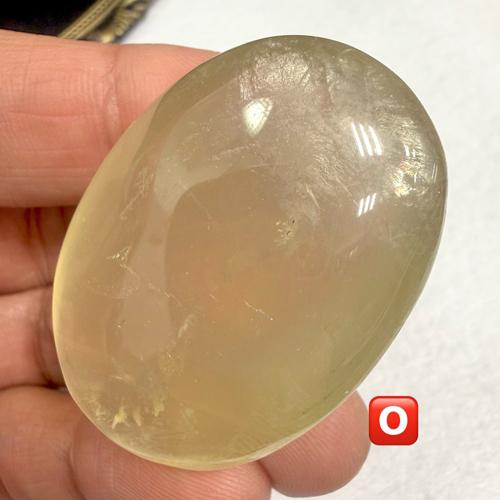 オウロベルデ 握り石 オウロベルデクォーツ グリーンメタモルフォーゼス タンブル 置き石 天然石 パワーストーン メタモルフォーゼスクォーツ |  | 11