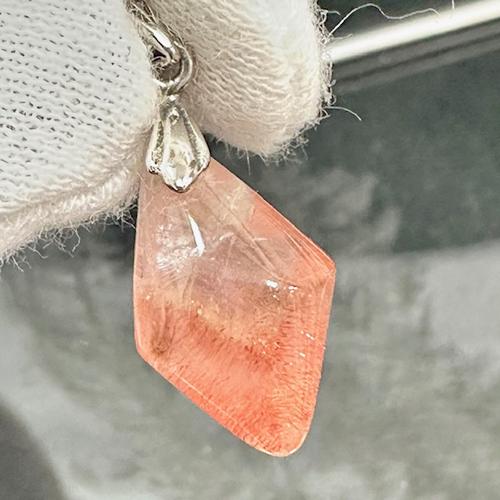 ストロベリークォーツ カザフスタン産 ペンダントトップ 天然石