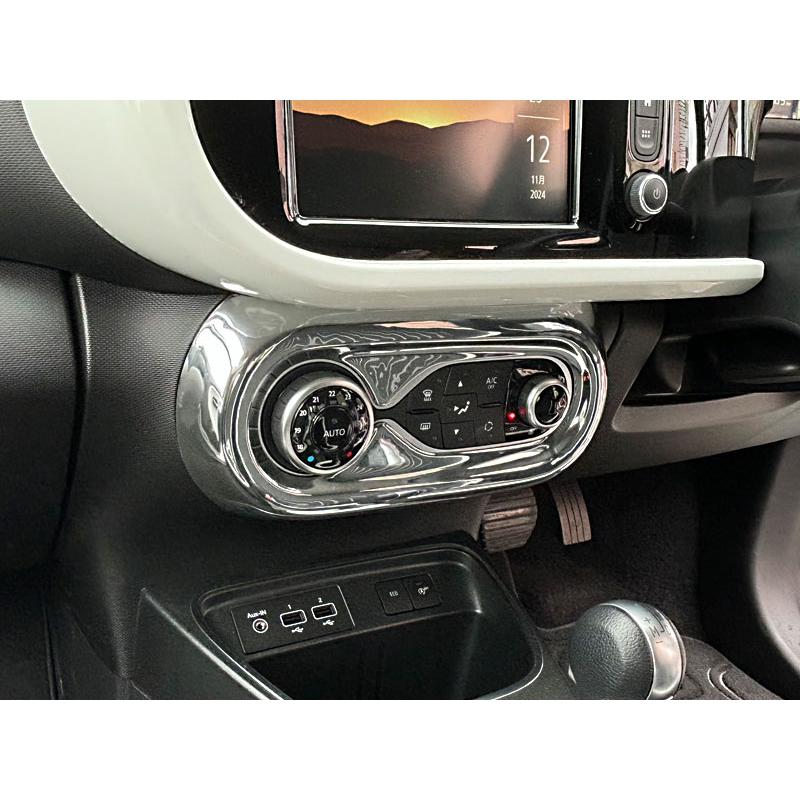 ルノー トゥインゴ（初代）空調操作パネル ルノー トゥインゴ（初代）空調操作パネル