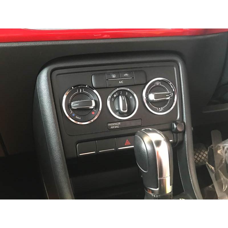 ザビートル　エアコンパネル ザビートル エアコンスイッチ周り塗装 - REN－ VWビートルの中古