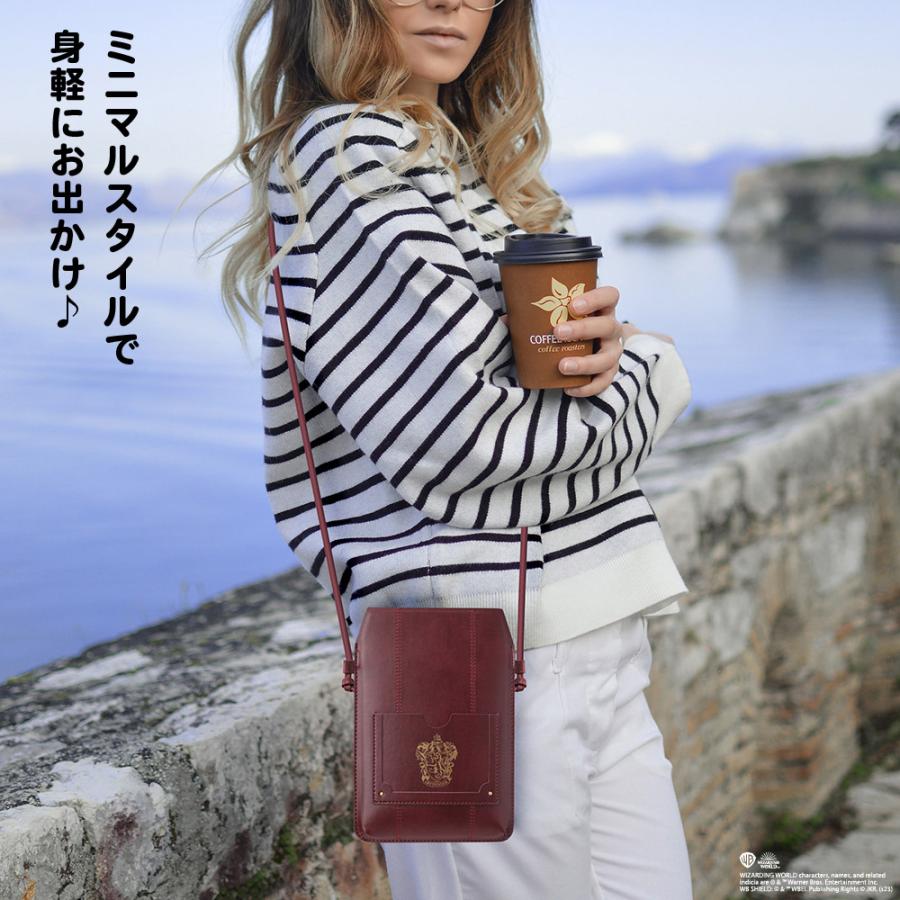 グリフィンドール　スマホポーチ、ローブキーホルダー、紋章キーホルダー pg-hpsp01-04.jpg