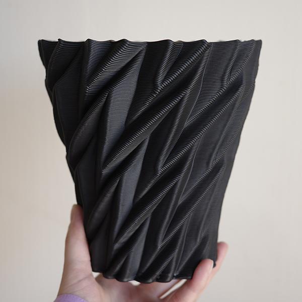 3D鉢 螺旋型 陶器鉢 美しい黒 3Dプリンター 直径15cm : 観葉植物の