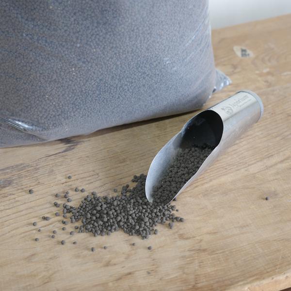 ボタニカルソイル 1Ｌ×２袋 観葉植物 土 虫がわかない 室内 清潔 栄養 黒土 多肉 サボテン 用土 ２Ｌ 即日出荷 送料無料 |  | 01