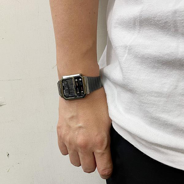 CASIO A100WEGG-1AJF ガンメタリック　生産完了品 エイリアン CASIO A100WEGG-1AJF ガンメタリック 生産完了品 エイリアン