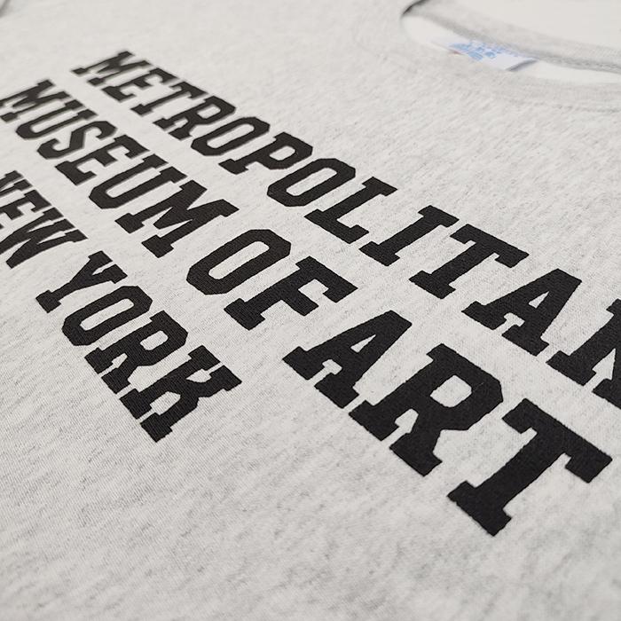 THE MET x CHAMPION REVERSE WEAVE CREW SWEAT チャンピオン THE MET x CHAMPION REVERSE WEAVE CREW SWEAT チャンピオン