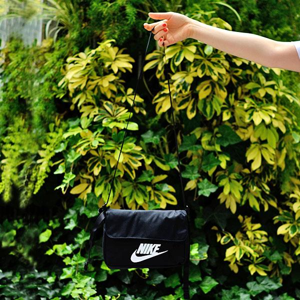 NIKE（ナイキ） ゆうパケット対応可能！ナイキ ボディバッグ NIKE NSW