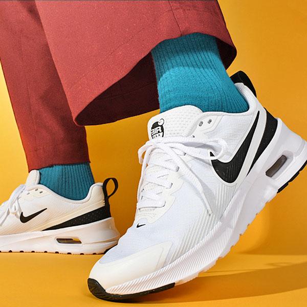 NIKE（ナイキ） 送料無料 スニーカー メンズ エア マックス NUAXIS
