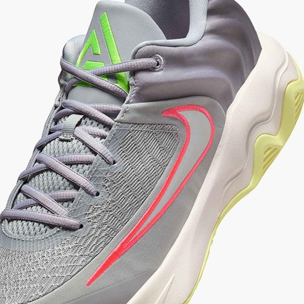 NIKE（ナイキ） バスケットボールシューズ メンズ ヤニス