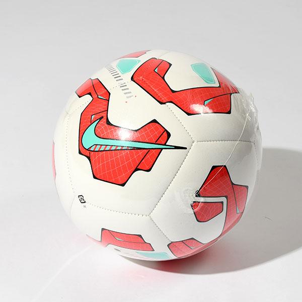 NIKE（ナイキ） 30%OFF サッカーボール 4号球 ピッチ 小学生 キッズ