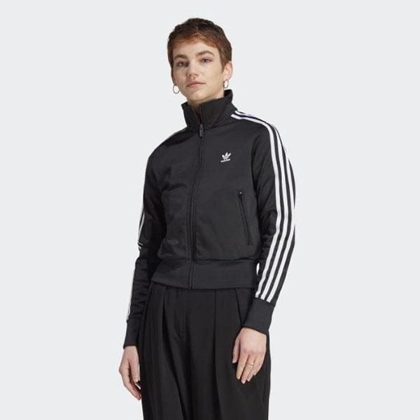 【超希少】adidas originals ショート丈 トラックトップ adidas Originals アディダス ショート丈 レディース トラック