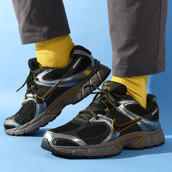 NIKE（ナイキ） 29%off 送料無料 スニーカー メンズ NIKE V5 RNR