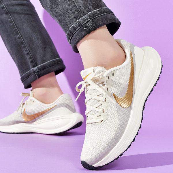 NIKE（ナイキ） 30%OFF スニーカー ランニングシューズ レディース