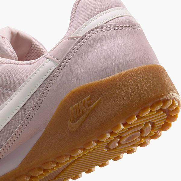 NIKE（ナイキ） 送料無料 スニーカー レディース テラマンタ シューズ
