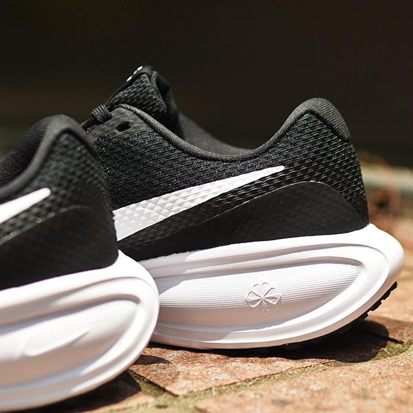 NIKE（ナイキ） 幅広 スニーカー ランニングシューズ レディース