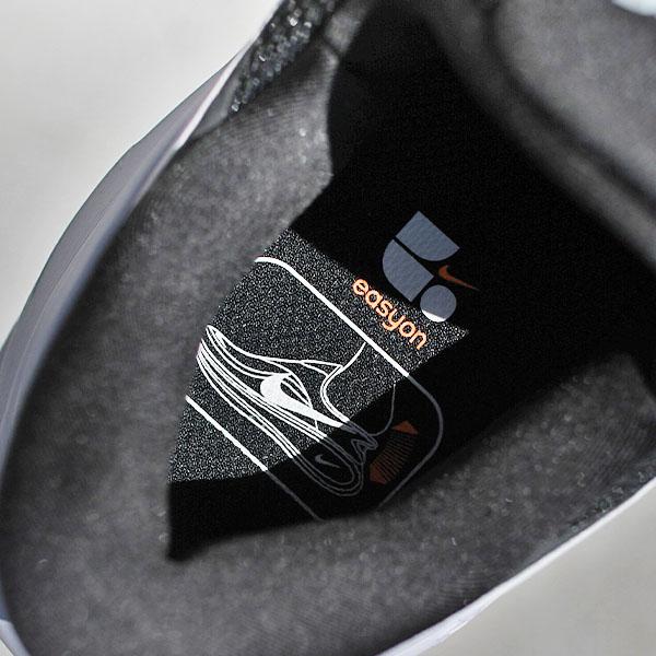 NIKE（ナイキ） ハンズフリーで履ける! スニーカー ランニングシューズ
