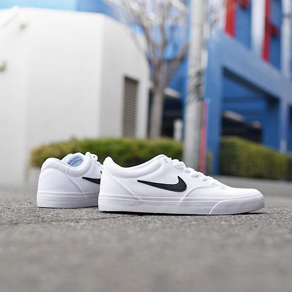 NIKE（ナイキ） 31%off スニーカー メンズ レディース チャージ CNVS