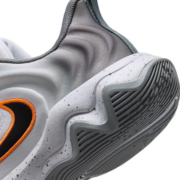 NIKE（ナイキ） 30%OFF バスケットボールシューズ キッズ ヤニス