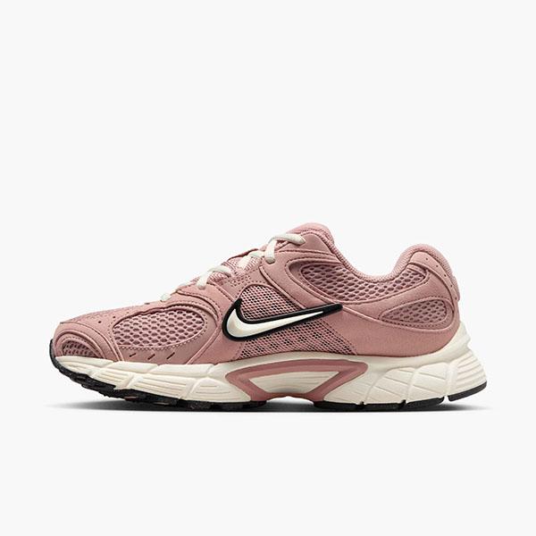 NIKE（ナイキ） 送料無料 スニーカー レディース NIKE V5 RNR レトロ 
