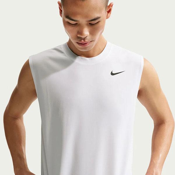 NIKE（ナイキ） ゆうパケット発送！ 送料無料 ノースリーブ シャツ