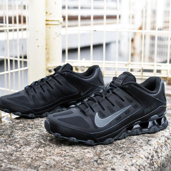 NIKE（ナイキ） 送料無料 スニーカー レディース メンズ リアックス 8