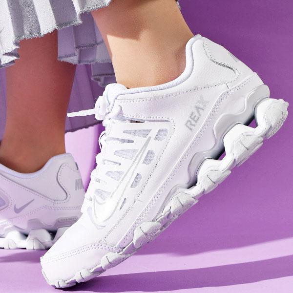 NIKE（ナイキ） 送料無料 スニーカー レディース メンズ リアックス 8