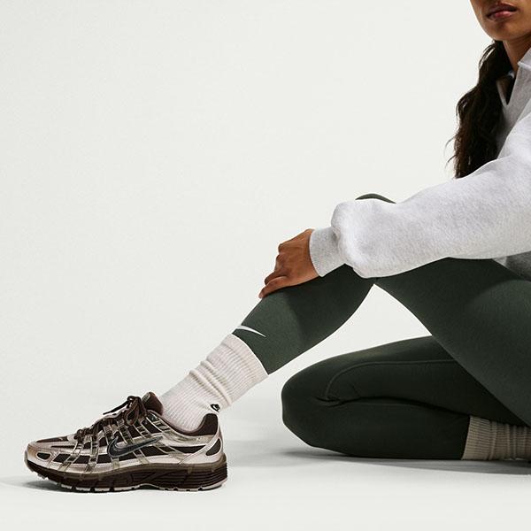 2026秋新作 送料無料 ナイキ スニーカー メンズ NIKE W P-6000 レトロ ナイキ シューズ Y2K 靴 ブラウン シルバー io3496 | NIKE | 11
