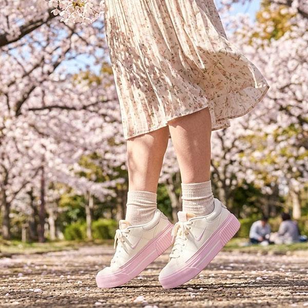 NIKE（ナイキ） 2026夏新作 厚底 スニーカー レディース コート