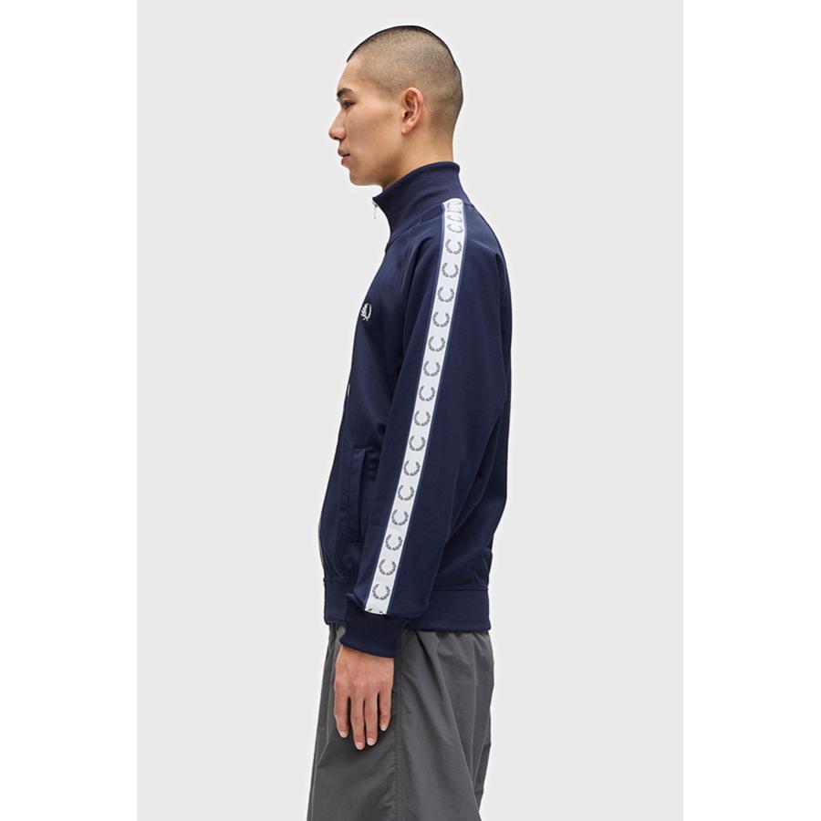 【FRED PERRY】 トラックジャケット オートミール L J4620 FRED PERRY（フレッドペリー） テープド・トラックジャケット J4620