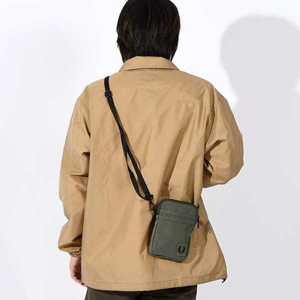 FRED PERRY（フレッドペリー） ミニショルダーバッグ メンズ
