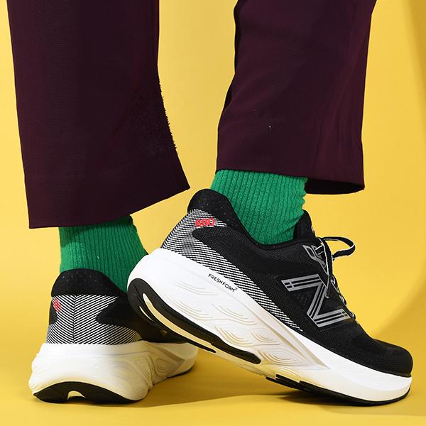 New Balance（ニューバランス） スニーカー ランニングシューズ メンズ