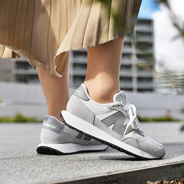 newbalance WS237 スニーカー（ブラック） NEW BALANCE（ニューバランス）の「WS237（スニーカー）」 - WEAR