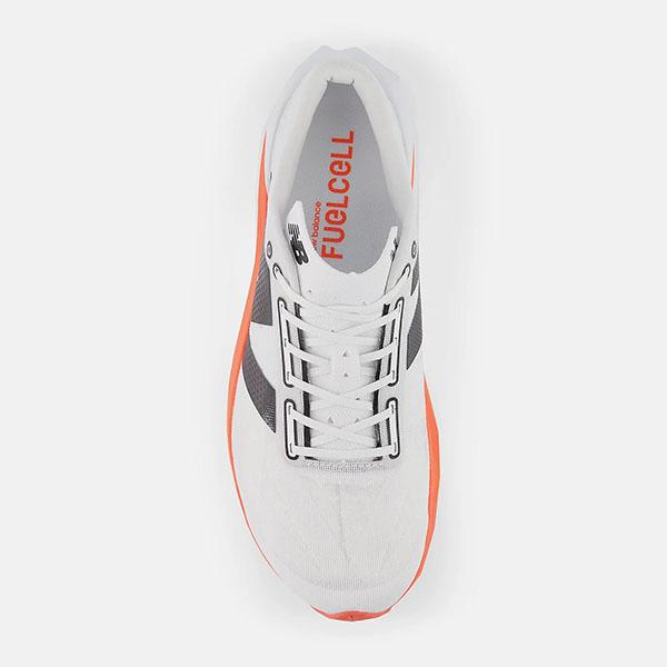 New Balance（ニューバランス） 46%off 送料無料 ランニングシューズ