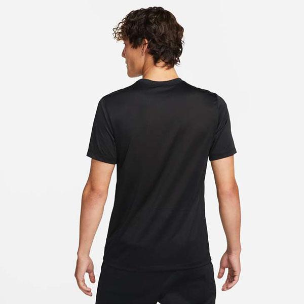 NIKE（ナイキ） ゆうパケット対応可能！ナイキ トレーニングTシャツ