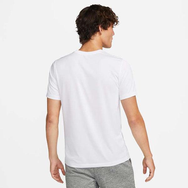 NIKE（ナイキ） ゆうパケット対応可能！ナイキ トレーニングTシャツ