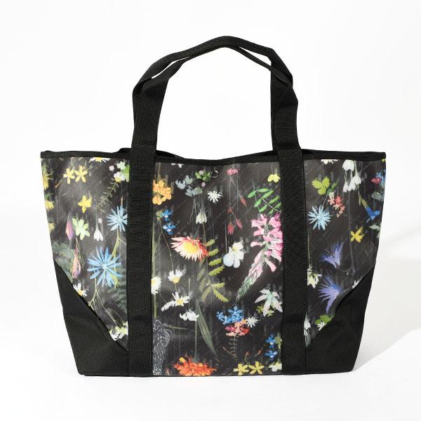 THE NORTH FACE（ザ ノースフェイス） 水にも強い ノースフェイス 花柄