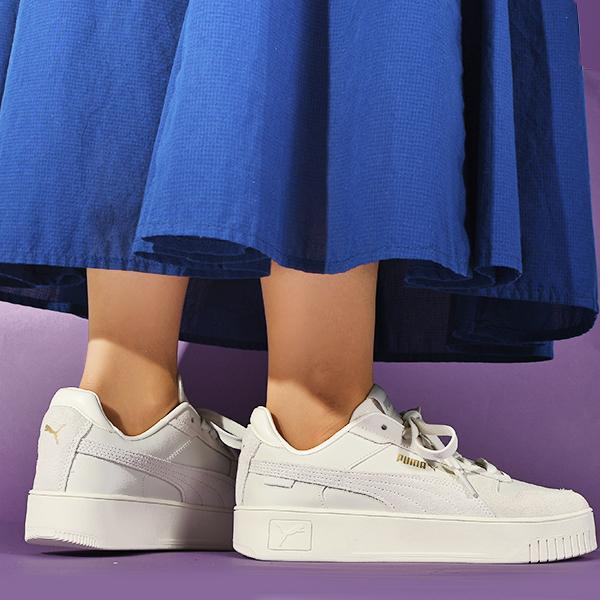 【新品未使用】PUMA キャリーナストレート レディース厚底 PUMA 送料無料 プーマ レディース 厚底 スニーカー キャリーナ