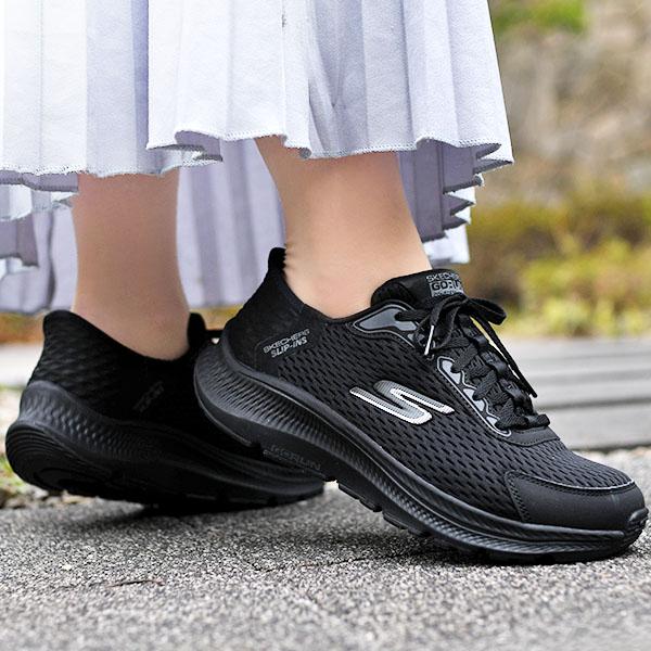 SKECHERS（スケッチャーズ） 手を使わずにスッと履ける スニーカー
