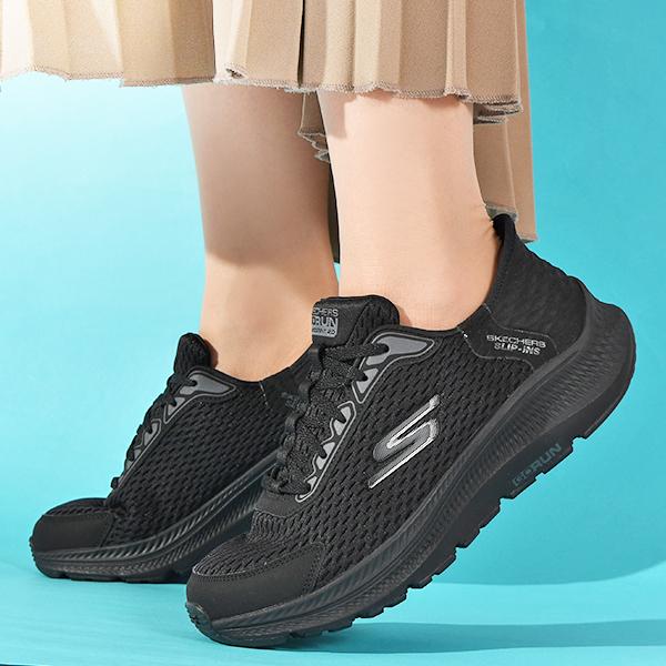 SKECHERS（スケッチャーズ） 手を使わずにスッと履ける スニーカー