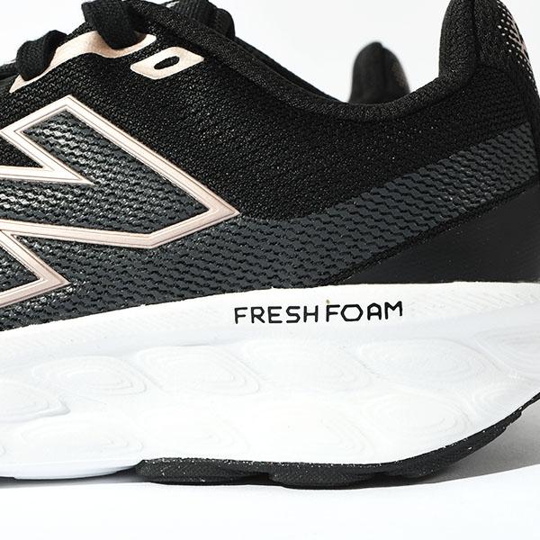 New Balance（ニューバランス） 幅広 厚底 ランニングシューズ ワイド