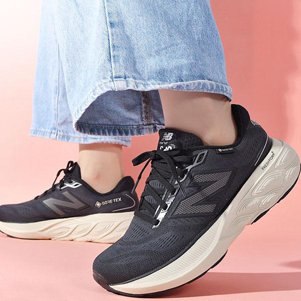 【美品】FRESH FOAM 880 GORE-TEX ニューバランス ブラック ニューバランス FRESH FOAM X 880 Gore-Tex M880G (ランニングシューズ