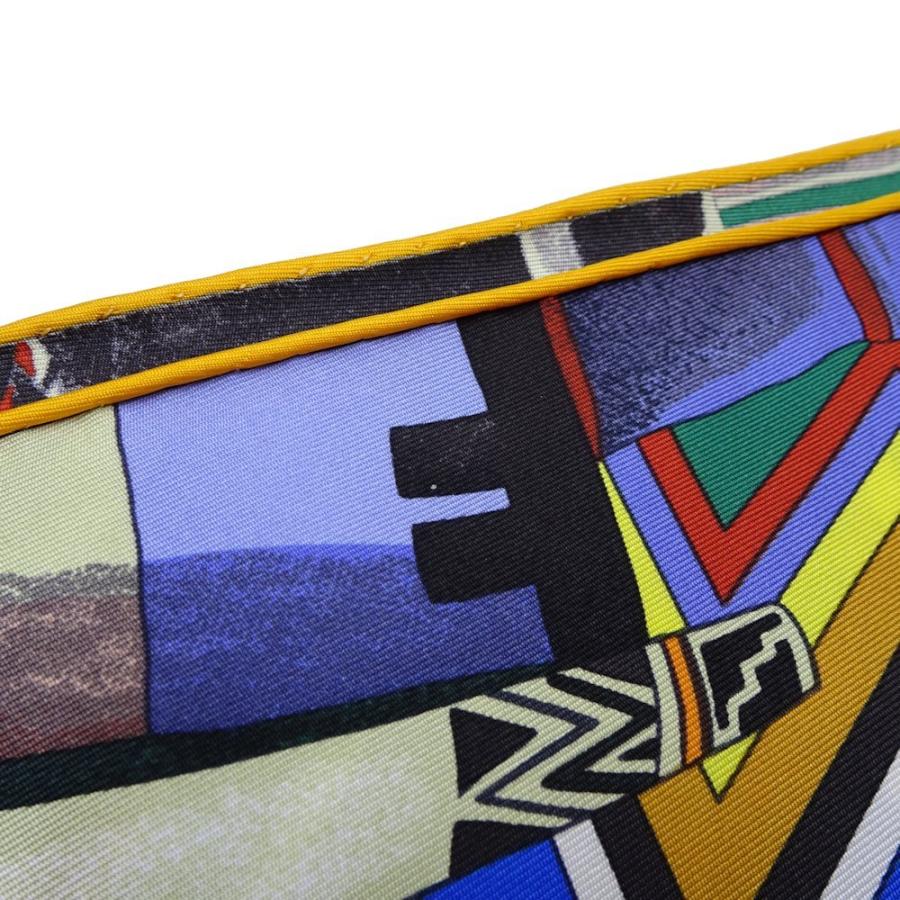 HERMES（エルメス） スカーフ シルク100％ トライアングルジェアン